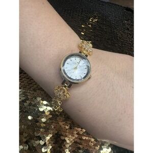 Bee Sister Womens Gold Tone Crystal Flower Bracelet Dress Quartz Analog Watch